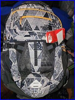 BNWT The North Face Recon Backpack Bag