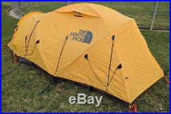 NORTH FACE Mountain 25 4 Season 2 Person Tent Backpacking Winter Camping