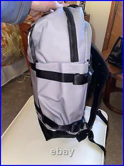 NWT The North Face Backpack, Commuter Pack