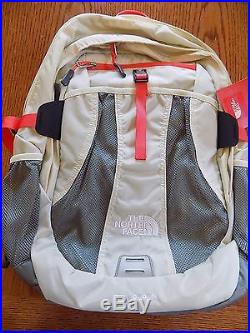 NWT The North Face Women's Recon Backpack Daypack Vintage White 15 LAPTOP BAG
