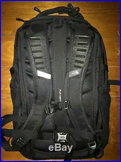 NWT Unisex The North Face Recon Backpack TNF Black. New Style