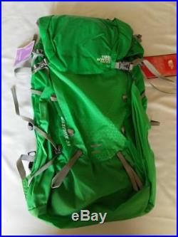 New The North Face Casimir 36 Womens S-M Green Ultralight Backpack Hiking Pack