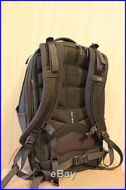 North Face Overhaul 40 backpack