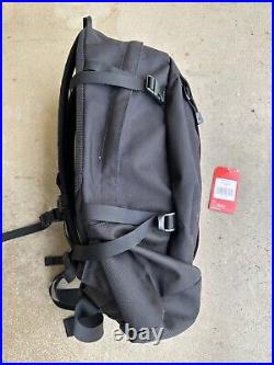 Supreme FW18 The North Face Expedition Backpack Black TNF