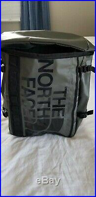 THE NORTH FACE BC Fuse Box Backpack Rucksack daybag L Gray New
