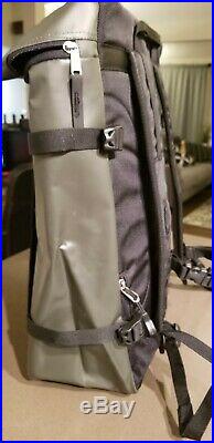 THE NORTH FACE BC Fuse Box Backpack Rucksack daybag Large Gray New