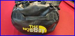 TNF Original The North Face Base Camp Duffel Bag Black Size XL withStraps Nice