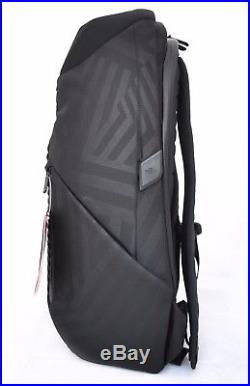 The North Face Access 22L Backpack in TNF Black OS New with Tags