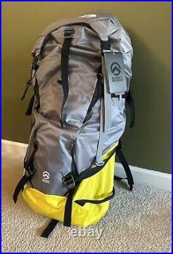 The North Face Advanced Mountain Kit Summit Series Phantom 50L SKI Backpack S/M