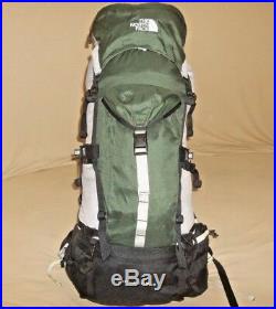 The North Face Badlands 75 Backpack Carbon Fiber Light Exp Pack Med TNF Green