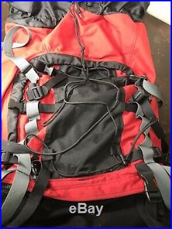The North Face Badlands Internal Frame Backpack Red Hiking Camping Mens M-M