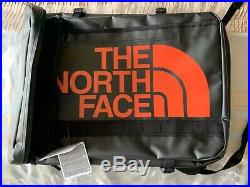 The North Face Base Camp Fuse Box Duffel 30l