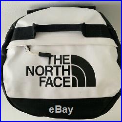 The North Face Base Camp Small S 50 L Duffel Gym Bag Backpack Black White