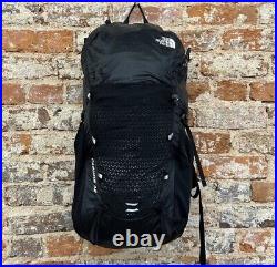 The North Face Casimir 32 Backpack