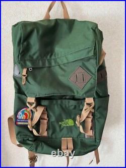 The North Face Chambray Nylon Daypack 25L Green 18x12x4 inches Excellent
