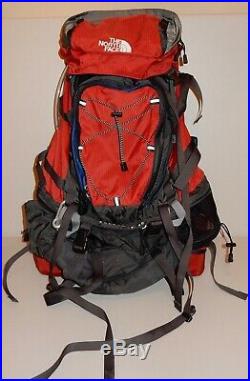 The North Face Crestone 60 Internal Frame Backpack Hiking Ski Travel Camping M