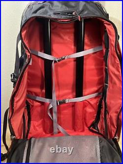 The North Face Double Track 23 Convertible Wheeled Luggage Backpack Y2K Travel