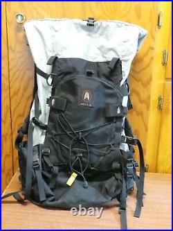 The North Face Mule Seraphim Harness Backpack Hiking Pack Small Medium