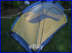 The North Face Roadrunner 2 Backpacking 2 Person Tent with no rainfly NICE SEE
