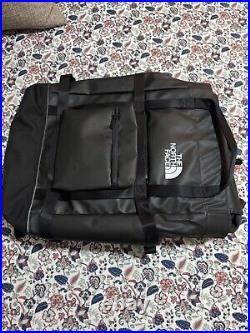 The North Face TNF Commuter Pack Unisex Backpack Book Bag Pack NWT Hiking Trail