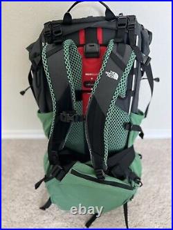 The North Face Trail Lite 65L Pack, Deep Grass Green/Asphalt Grey L/XL $240 NWT