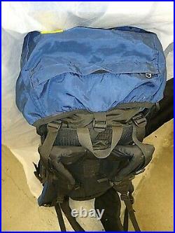 The North Face Vintage Blue Black Adventure 16 Backpack Hiking Camping SZ L USA