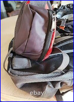 The North Face backpack electron 55 L Red NWOT RAIN COVER