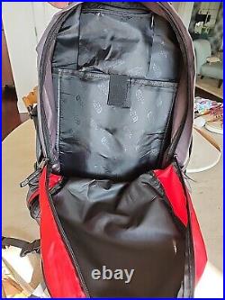 The North Face backpack electron 55 L Red NWOT RAIN COVER