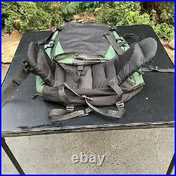 Vtg! 90's THE NORTH FACE 2 in 1 Green/Black XL BACKPACK with Small Removable Bag